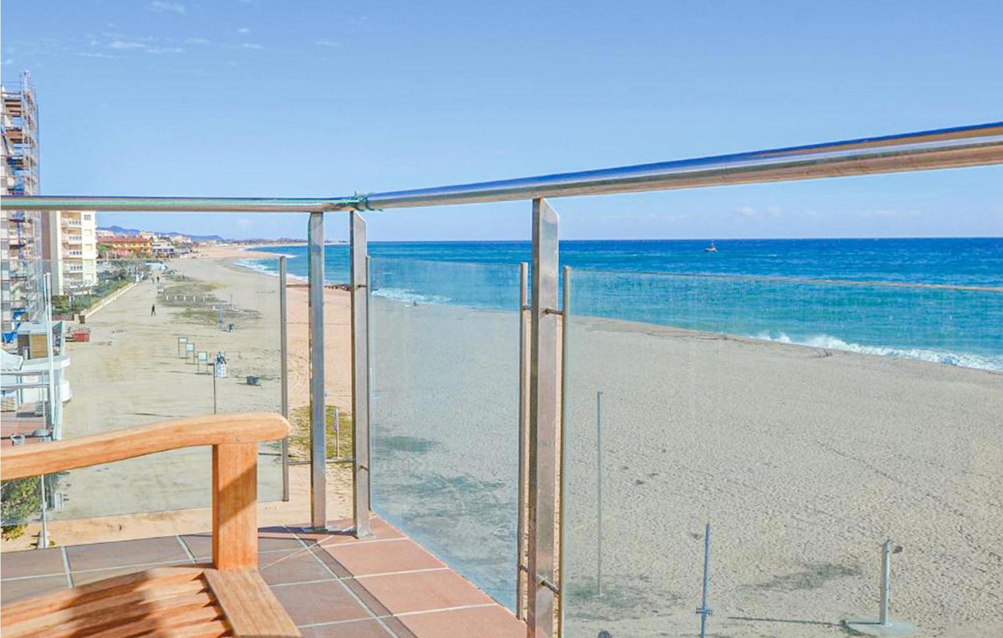 Awesome Apartment In Santa Susanna With Kitchen Exteriér fotografie